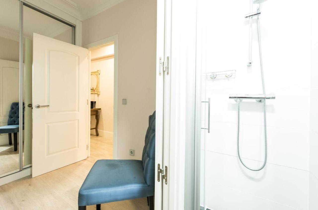 City Deluxe Apartment مدريد الغرفة الصورة